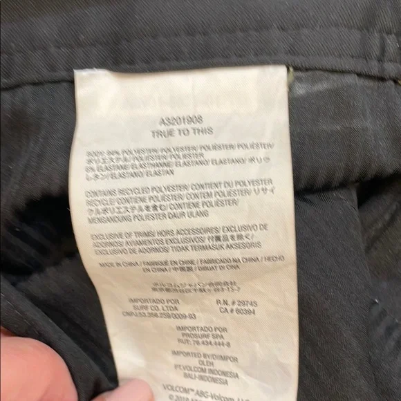 NWOT Volcom Men's Regular Frickin Cross Shred 20" Short Size 28 - Picture 9 of 9